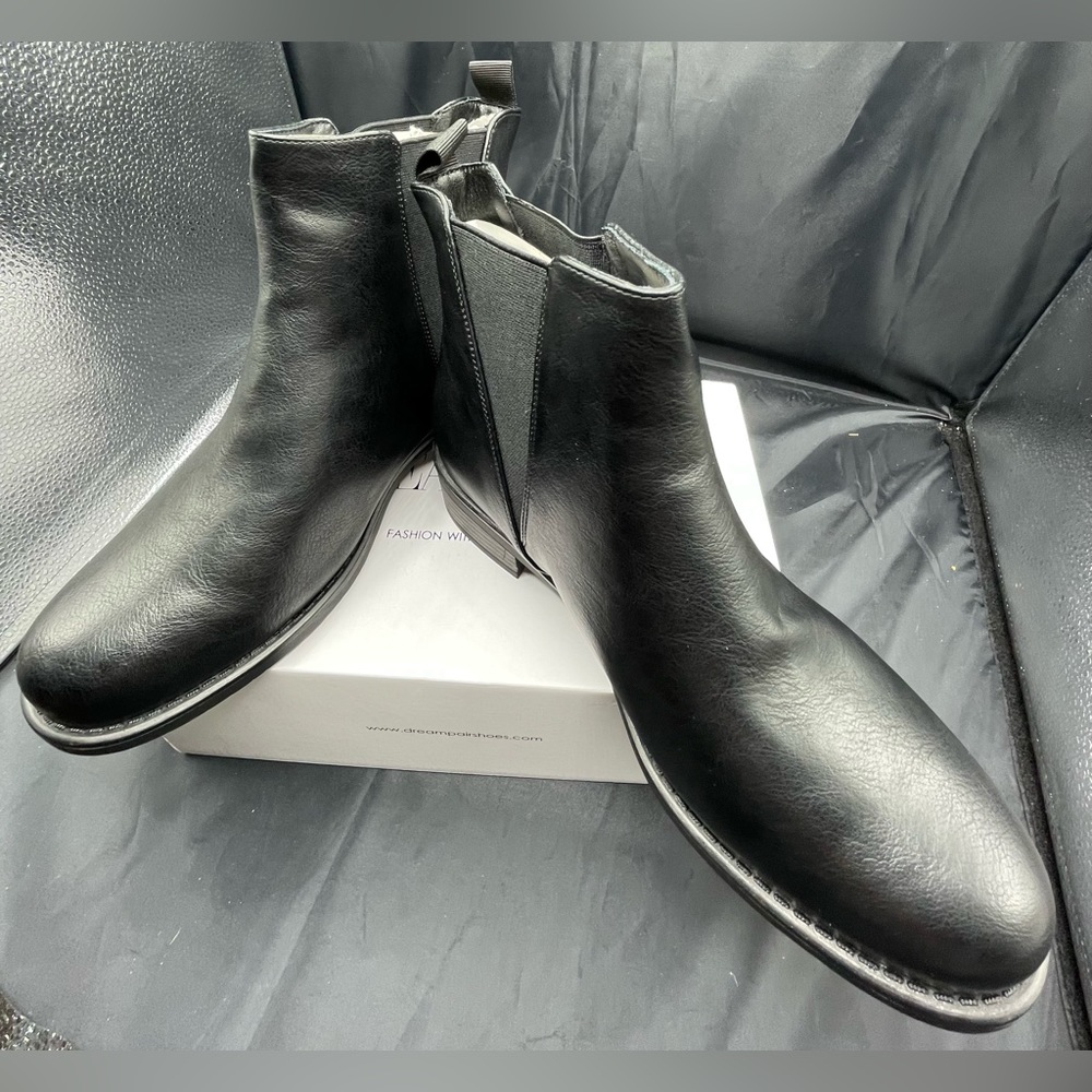Dream Pairs Women’s Black Faux Leather Chelsea Boots, Size 10